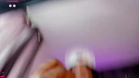 Reina online show from March 5, 12:44 pm