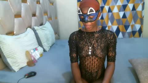 remmyqueen online show from June 6, 12:16 am