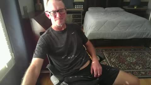 ren_and_stempie online show from September 12, 7:49 pm