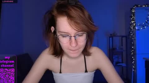 Claire online show from April 17, 6:10 pm