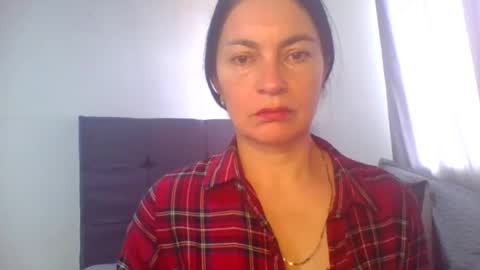 renata_hot1 online show from June 30, 7:01 pm