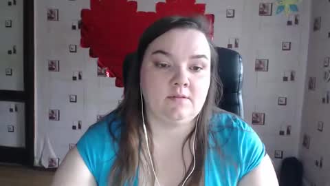 renataoia online show from March 3, 11:33 am