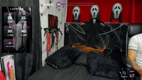 Snapshot of renatha_collins chatting on October 12, 6:06 am Noah master Renatha slave online show from October 12, 6:06 am