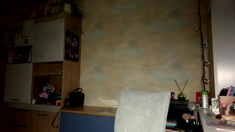 Mia online show from March 19, 6:46 pm