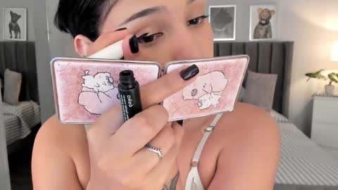 Renee Shelby online show from December 23, 10:55 pm