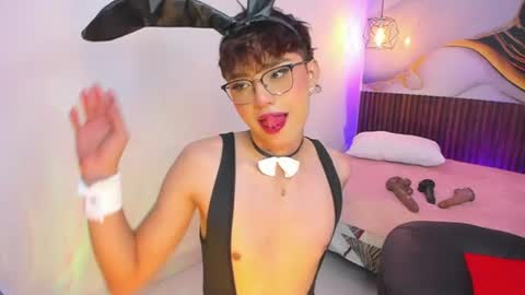 reneepaz online show from July 23, 4:59 pm