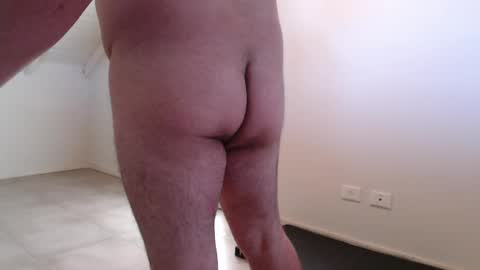 Renee Turing online show from October 31, 6:30 pm