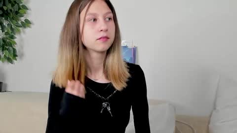 Christina online show from May 24, 6:58 pm