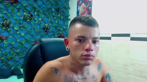 R E N E  online show from February 9, 11:14 am