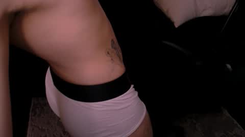 rennuts online show from February 23, 1:02 pm