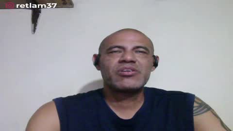 Walter online show from April 19, 5:47 pm