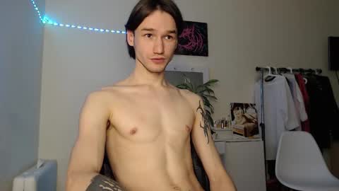 Snapshot of rexxx_erection chatting on January 25, 12:17 am Eugene online show from January 25, 12:17 am