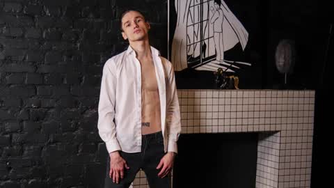 Snapshot of rexxx_erection chatting on February 21, 11:43 pm Eugene online show from February 21, 11:43 pm