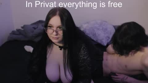 reyreyclub online show from February 17, 2:28 pm