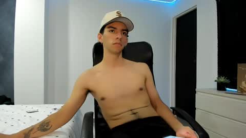 rhys_jagger_ online show from November 9, 5:48 pm