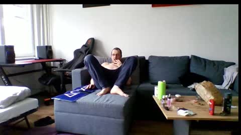 ricciardio online show from February 4, 9:24 am