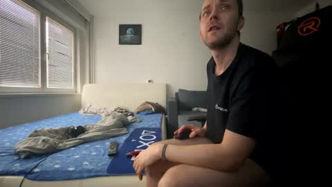 ricciardio online show from December 22, 9:38 am