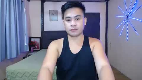 richard440842 online show from May 11, 9:01 pm