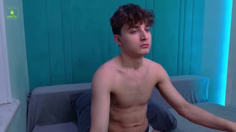 Richard online show from December 14, 3:40 pm