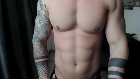 RichardDarell online show from January 18, 6:11 am