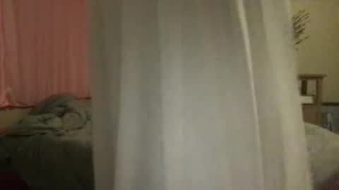 Katieabsissy online show from July 22, 6:04 am