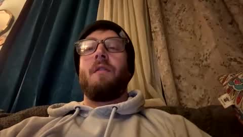 ricracks11 online show from March 26, 1:33 am