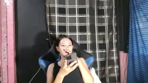 ride_me_angel online show from November 6, 6:27 am