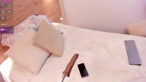 Sara online show from March 8, 10:30 am