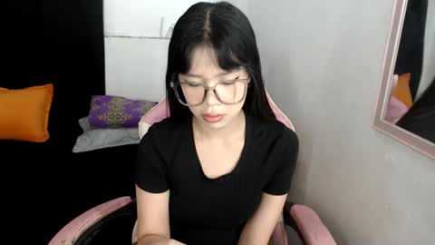 hannah online show from May 9, 12:55 pm