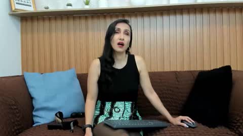 Oriana online show from May 7, 1:07 pm