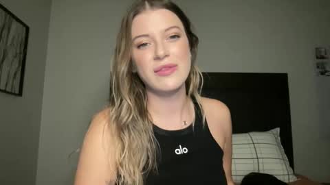 riley depp online show from October 27, 11:27 pm