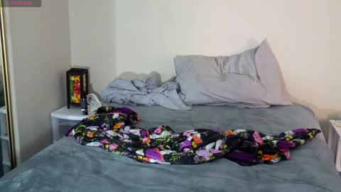 Riley  Logan online show from April 19, 9:50 pm