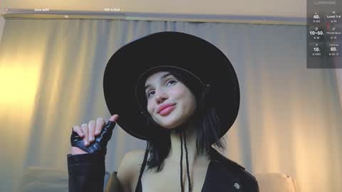 RINA online show from October 18, 1:54 am