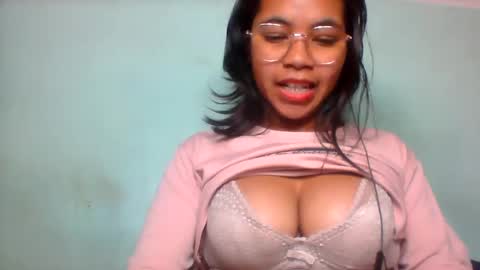 rinah856024 online show from August 1, 5:47 pm