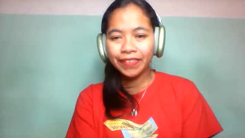 rinah856024 online show from June 7, 7:35 am