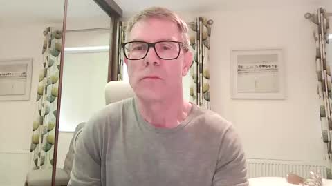 Rob online show from October 1, 8:46 am