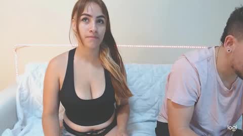 rio_and_sophia online show from March 6, 8:19 am