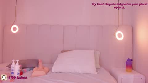 Riri Candy online show from March 22, 8:29 am