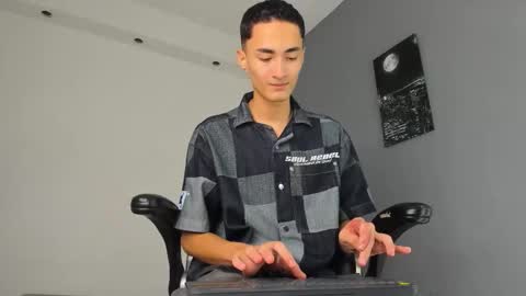 Ritchie Alameda online show from October 17, 11:25 am