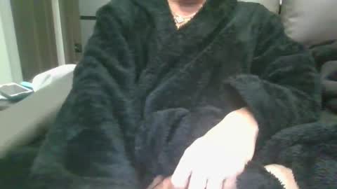 riverbend44 online show from January 5, 1:03 am