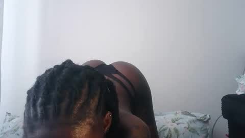 rlessing2 online show from April 11, 7:02 am