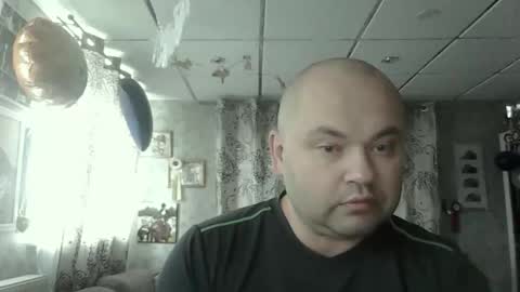 rob18997 online show from November 1, 9:41 am