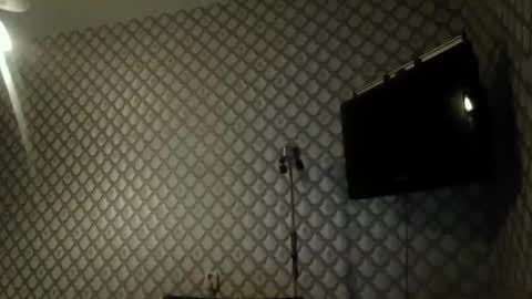 rob18997 online show from February 10, 6:11 pm