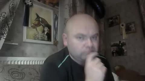 rob18997 online show from November 11, 3:36 pm