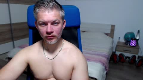 robbyshawz online show from June 1, 3:52 am