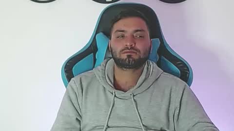 Stiven - online show from December 19, 7:37 am