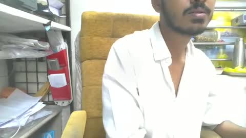 Robertsalia online show from December 26, 10:48 am