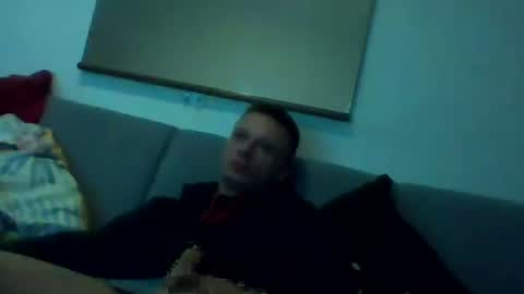 Zenek online show from December 25, 9:02 am