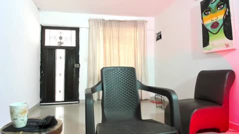 roberx_12 online show from December 6, 4:01 pm