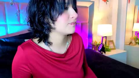 robin D online show from May 17, 1:53 pm